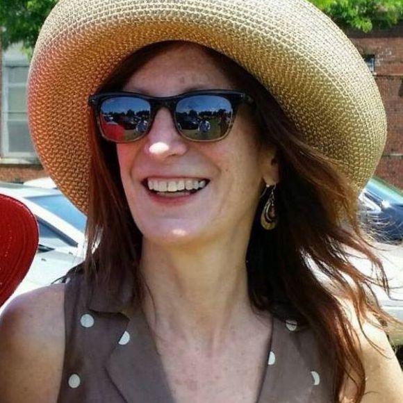 Meet your Posher, Felice - Picture 1 of 1